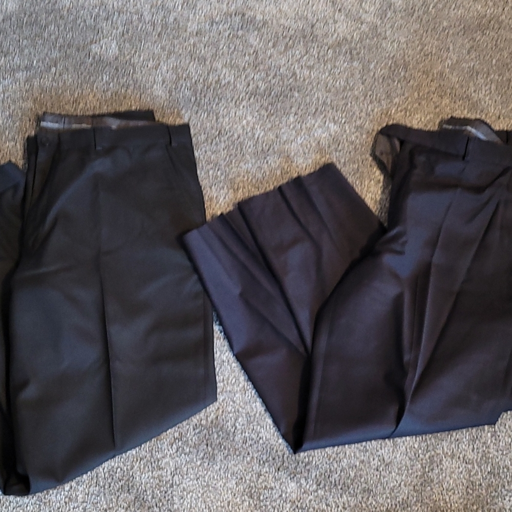2 Linea Naturale dress pants 38x32